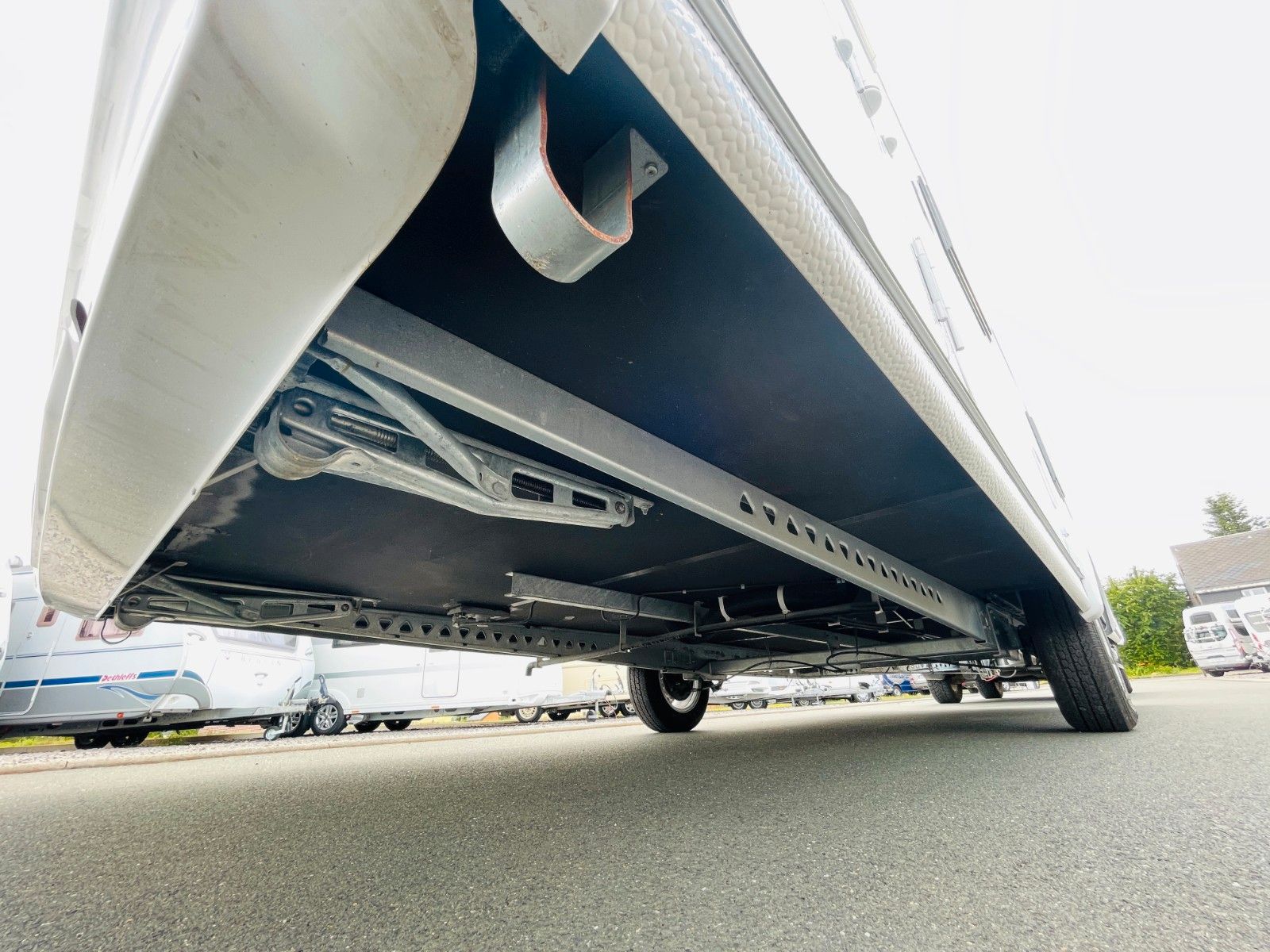 Fahrzeugabbildung Weinsberg CaraOne 500 FDK Etagenbetten DUSCHE ALUFELGEN