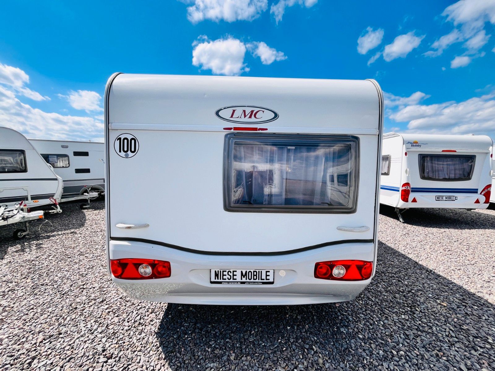 Fahrzeugabbildung LMC Münsterland 500 RDB franz. Bett  Mover