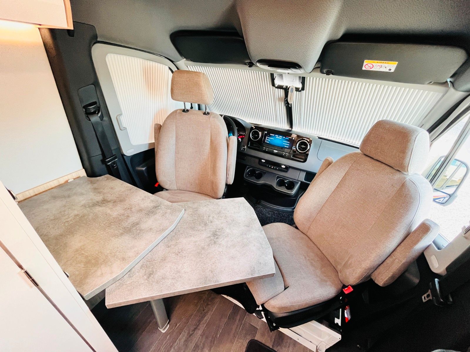 Fahrzeugabbildung Frankia Yucon 6.0GD 4x4 Mercedes Benz Sprinter Allrad