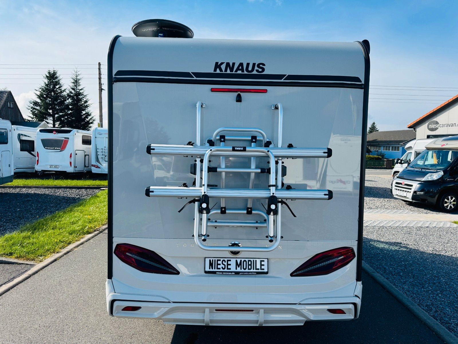 Fahrzeugabbildung Knaus Tourer Van 500 MQ Vansation Querbett SAT TV