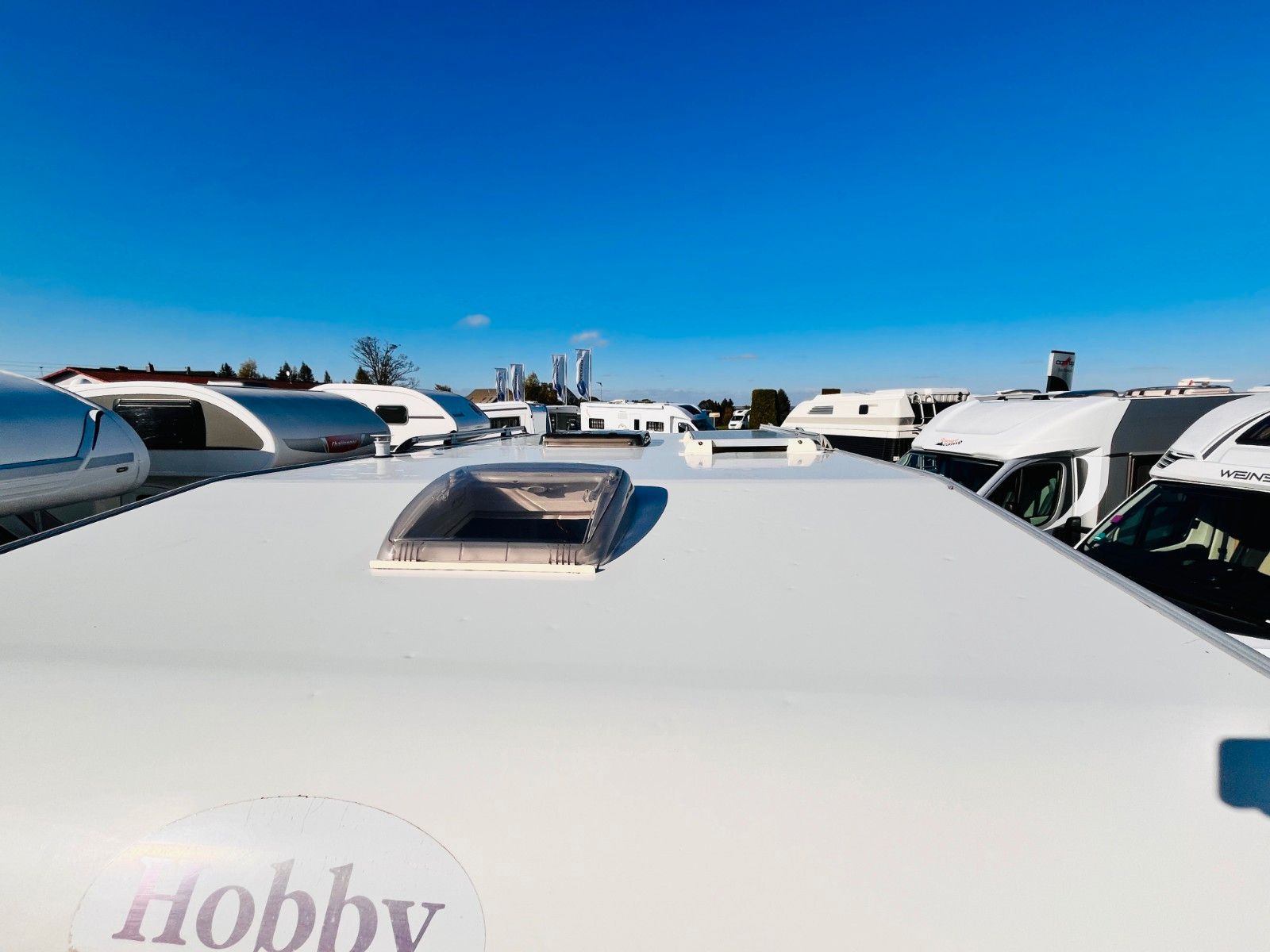 Fahrzeugabbildung Hobby Prestige 495 Ufe franz. Bett Dusche Mover Solar