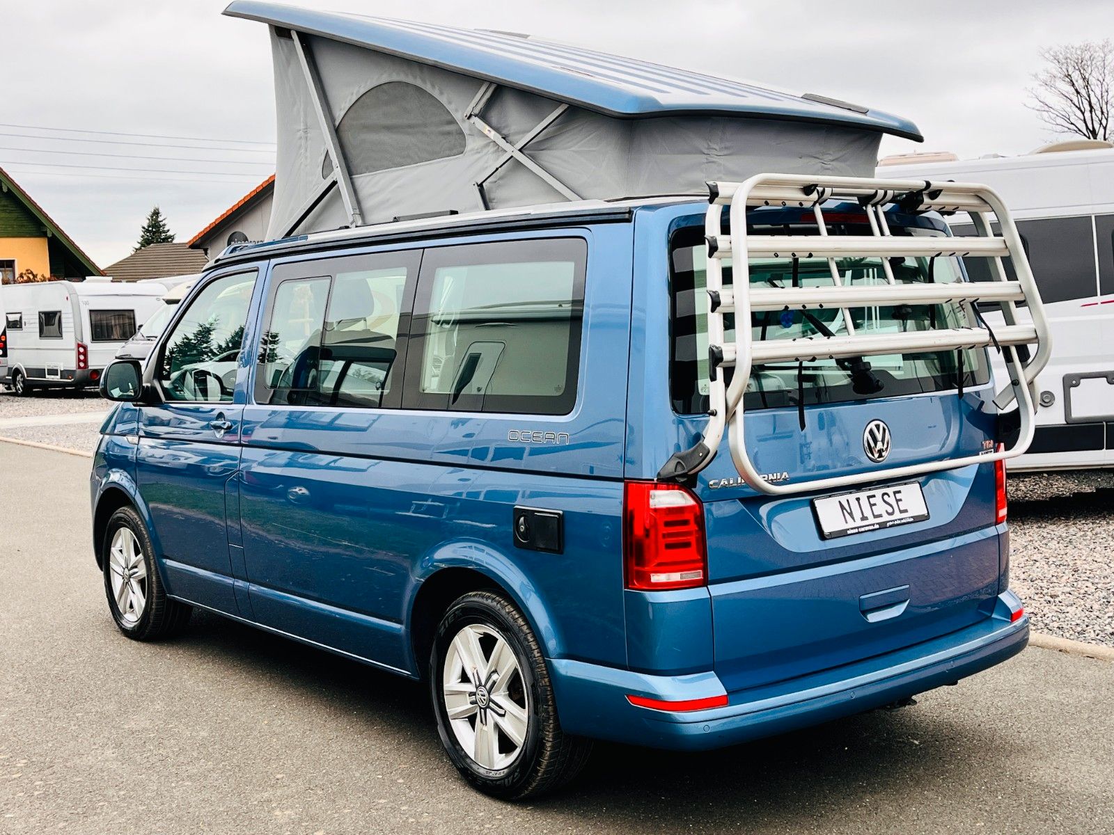 Fahrzeugabbildung Volkswagen T6 CALIFORNIA OCEAN AUTOMATIK 204PS